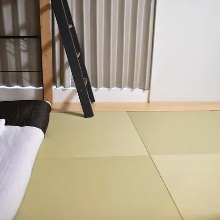 Shinsaibashi House Hotel Osaka Room photo