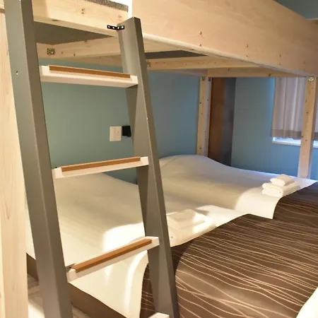 Shinsaibashi House Hotel Osaka Room photo